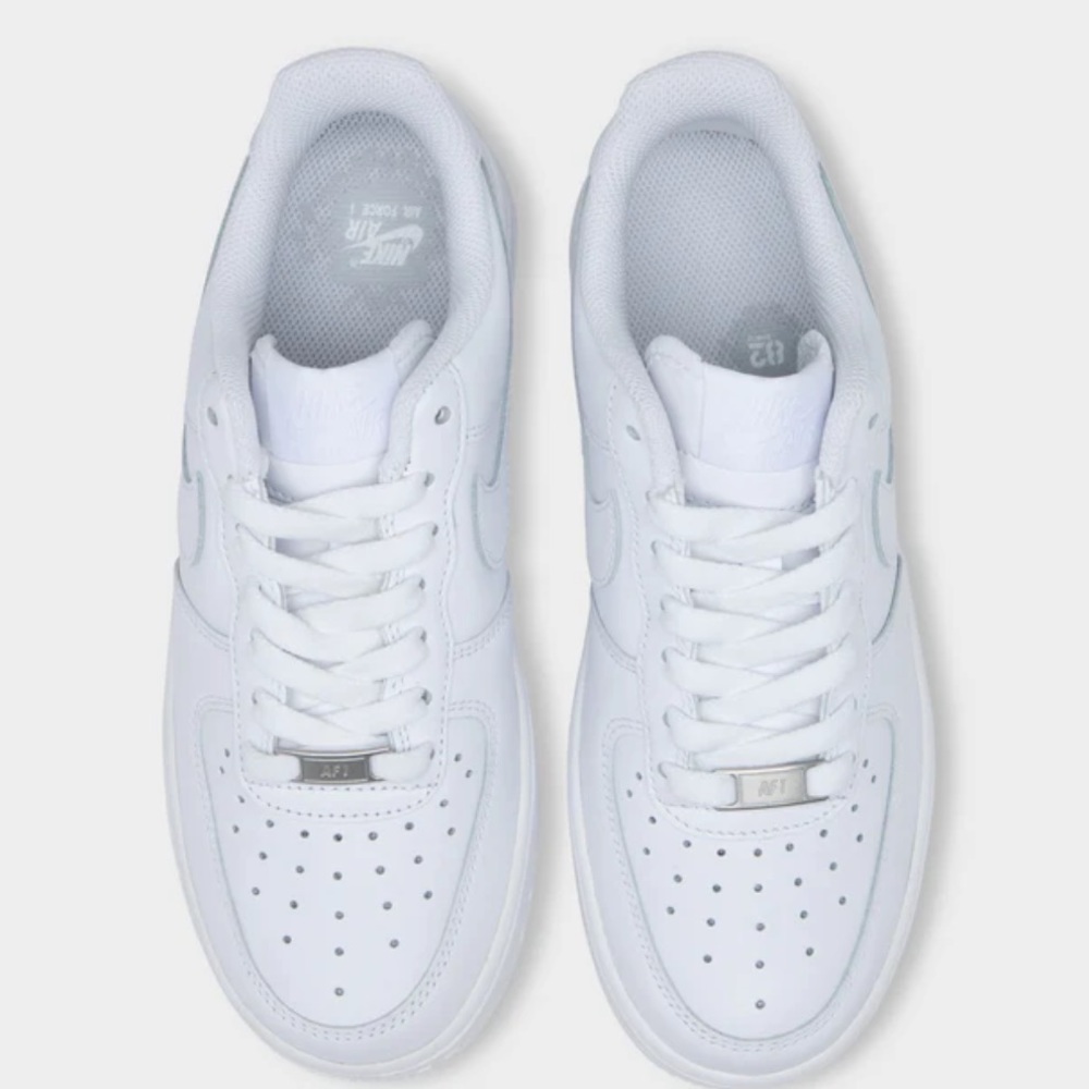 Brand new just wore 2 times.